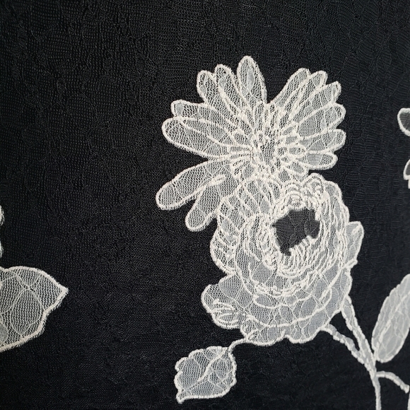 ASTR Black Ivory Floral Embroidered Lace Maxi Slip Dress M - Picture 6 of 11